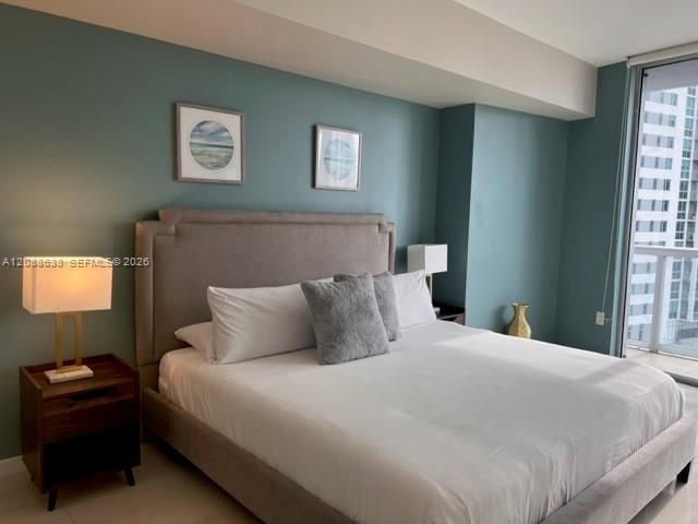 485 Brickell Av, Unit 1707, Miami, FL 33131 Photo