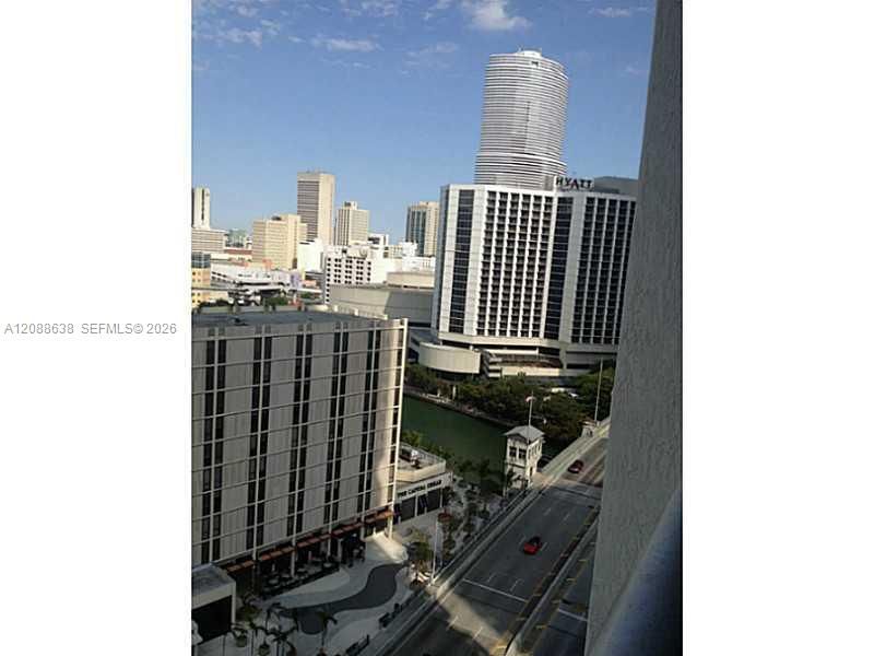 485 Brickell Av, Unit 1707, Miami, FL 33131 Photo
