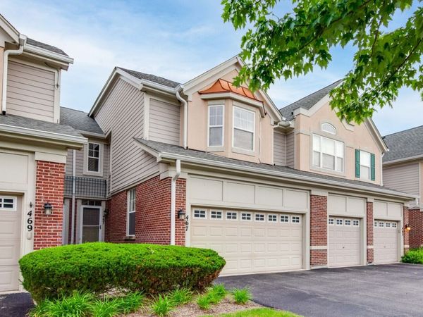 467 Pine Lake Circle , Vernon Hills, IL 60061