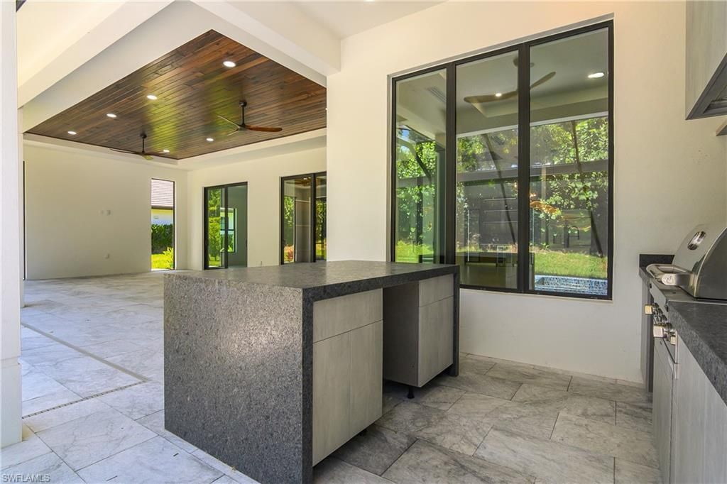 14318 Charthouse Cir, Naples, FL 34114 Photo
