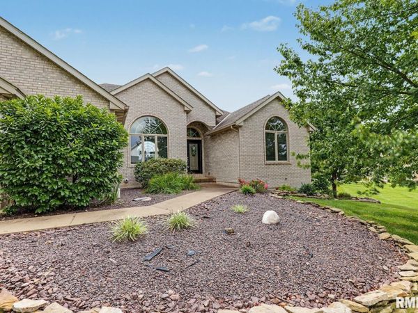 4504 COVINGTON Lane, Quincy, IL 62305
