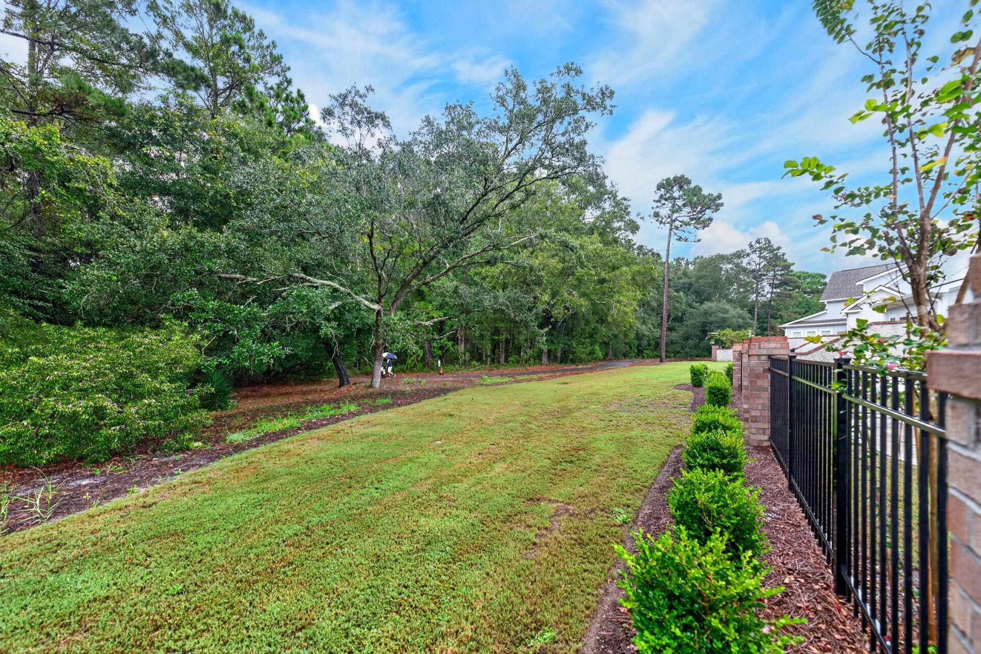 75 Villa Oak Circle Photo 24