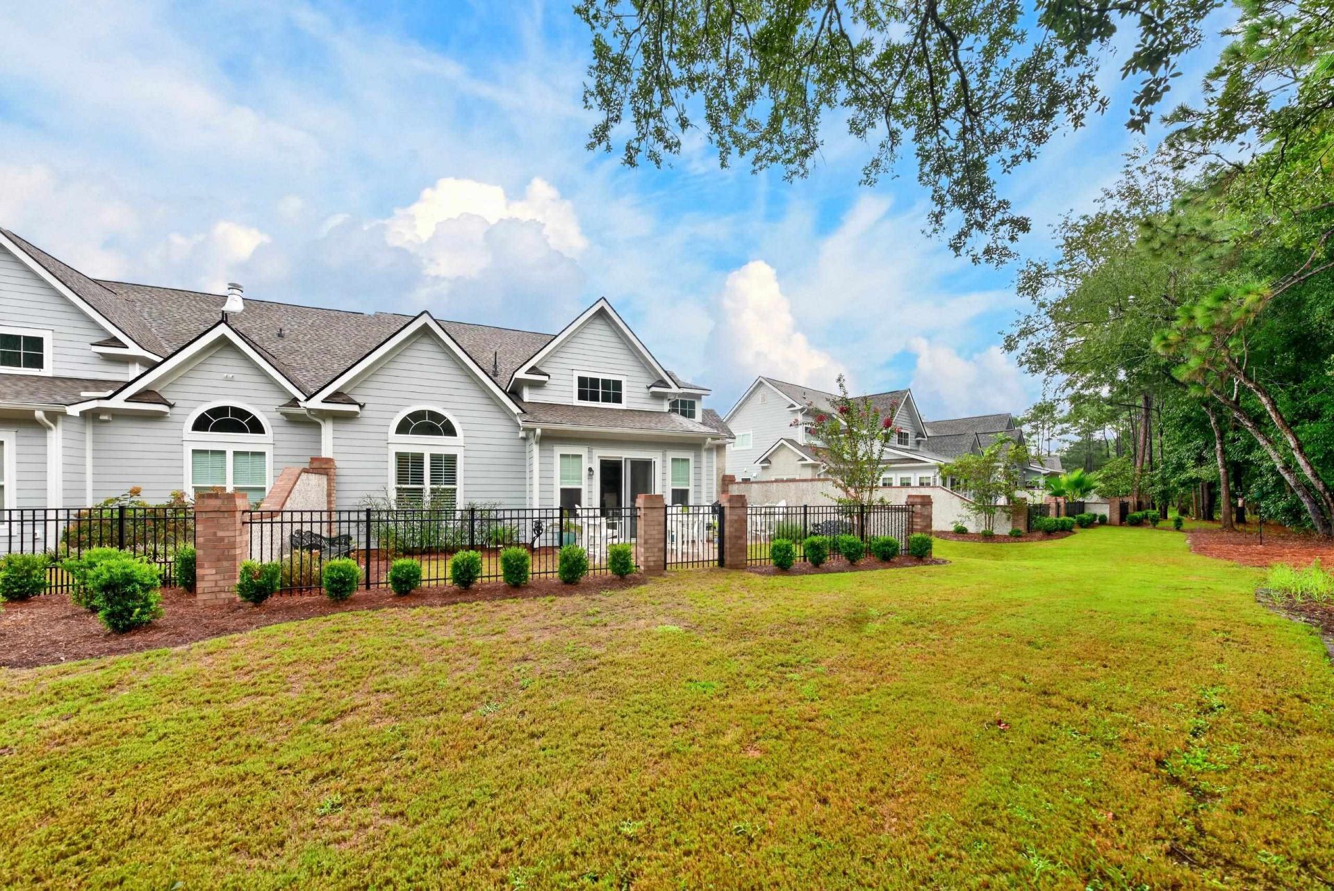 75 Villa Oak Circle Photo 25