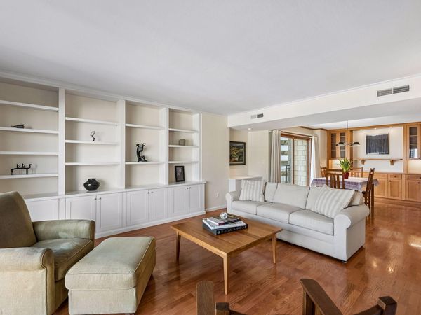 1225 Lasalle Avenue, Unit 1307, Minneapolis, MN 55403