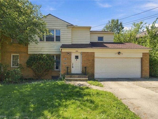 3740 Washington Boulevard , University Heights, OH 44118