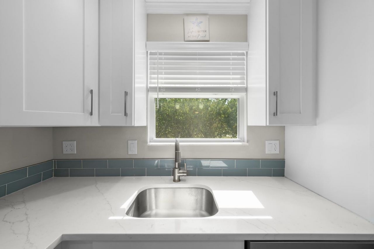 2840 W Gulf Dr, Unit 25, Sanibel, FL 33957 Photo