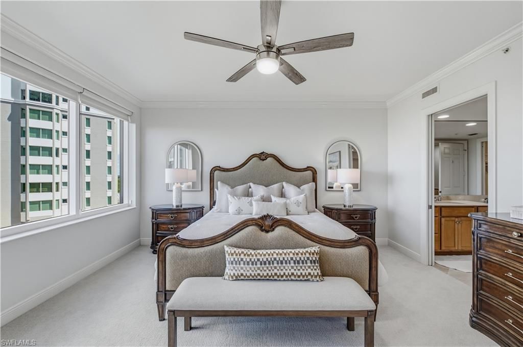 275 Indies Way, Unit 605, Naples, FL 34110 Photo