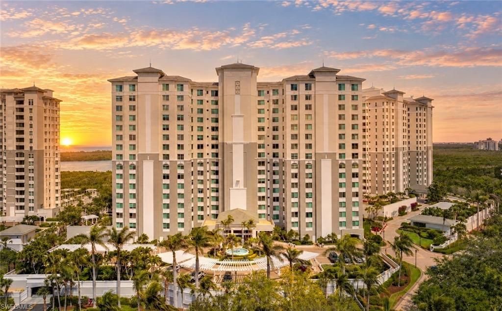 275 Indies Way, Unit 605, Naples, FL 34110 Photo