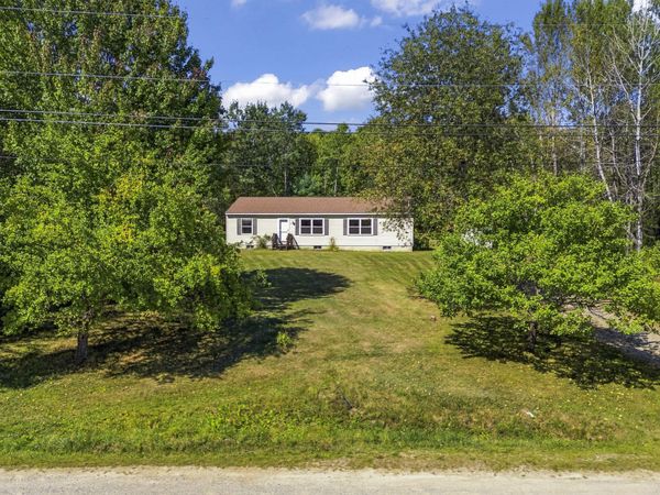 7 Meadow Way, Richmond, ME 04357