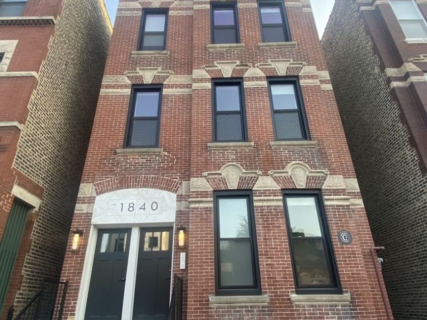 Main Photo