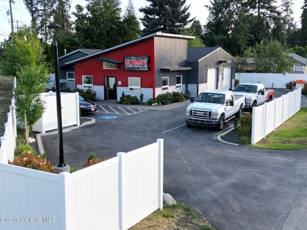 7946 W 4th ST, Rathdrum, ID 83858