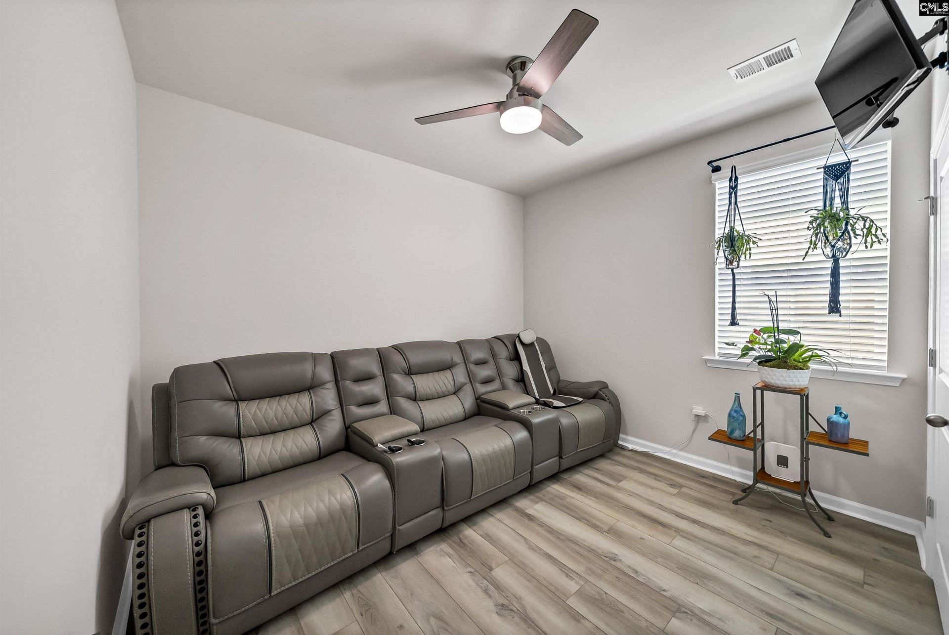 253 Blue Valley Court Photo 21