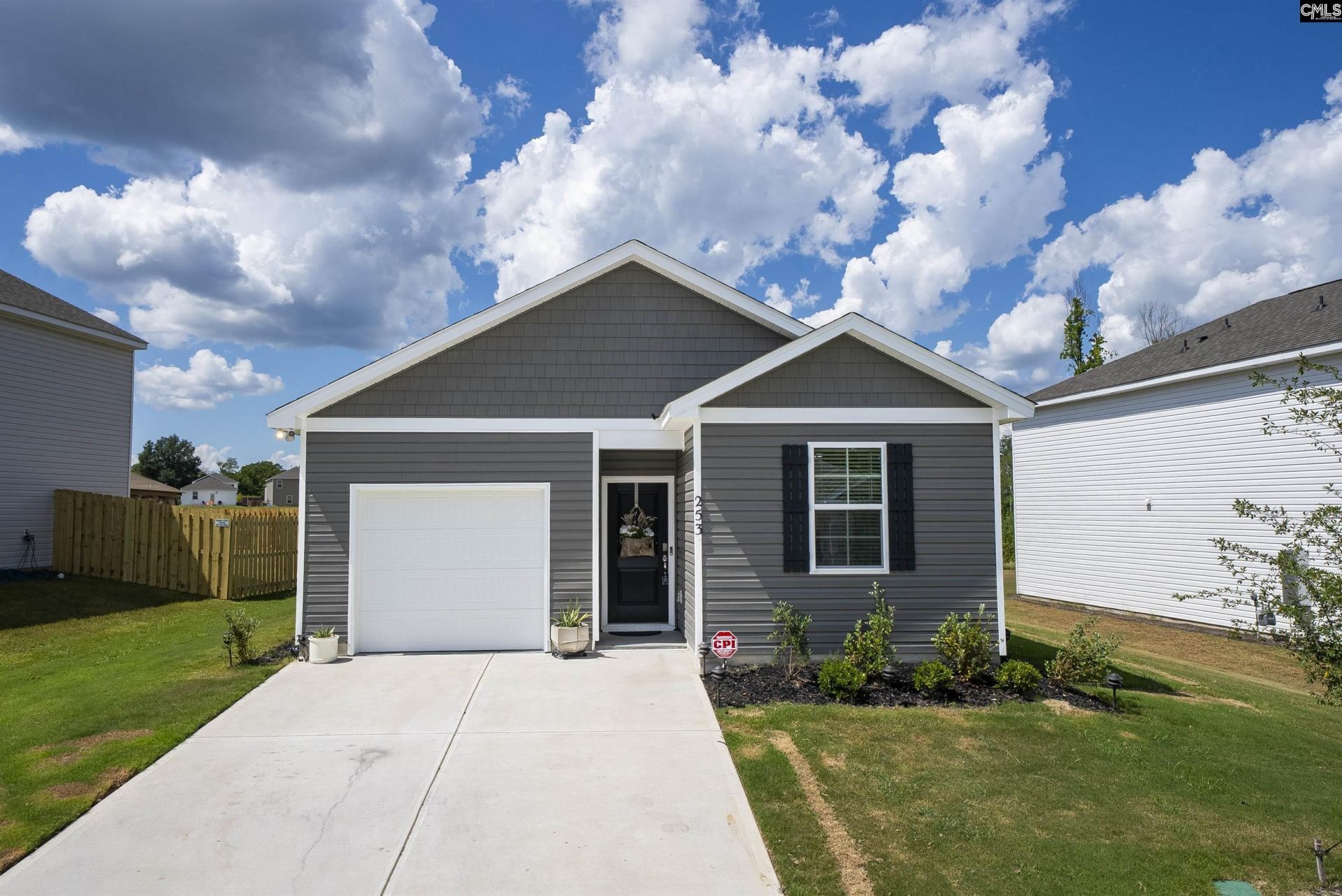 253 Blue Valley Court Photo 32