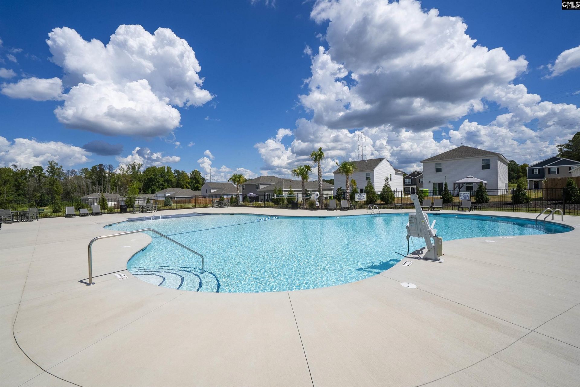 253 Blue Valley Court Photo 36