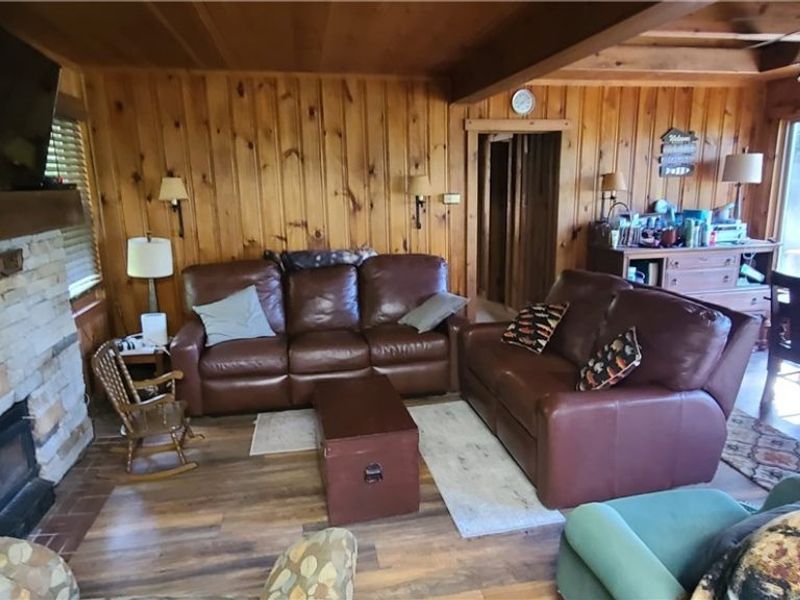 33560 Hilltop Drive, Piedmont, OH 43983 Photo 14