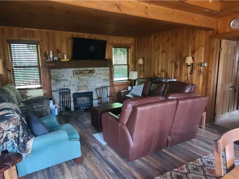 33560 Hilltop Drive, Piedmont, OH 43983 Photo 15