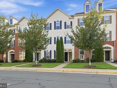 42571 BURBANK TERRACE, STERLING, VA 20166