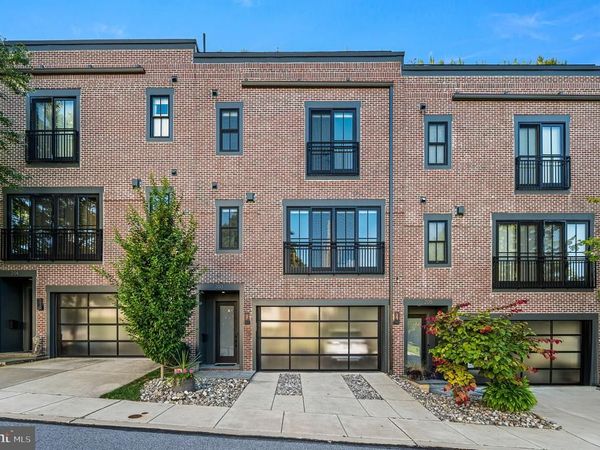 203 WILLOW AVENUE , WAYNE, PA 19087