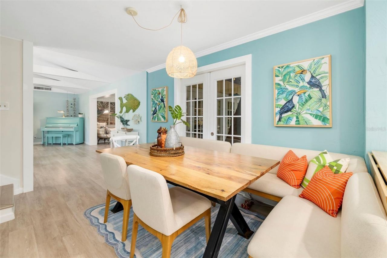 6343 Hollywood Boulevard, Sarasota, FL 34231 Photo