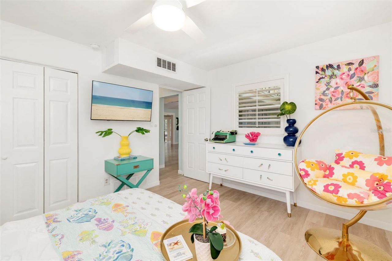 6343 Hollywood Boulevard, Sarasota, FL 34231 Photo