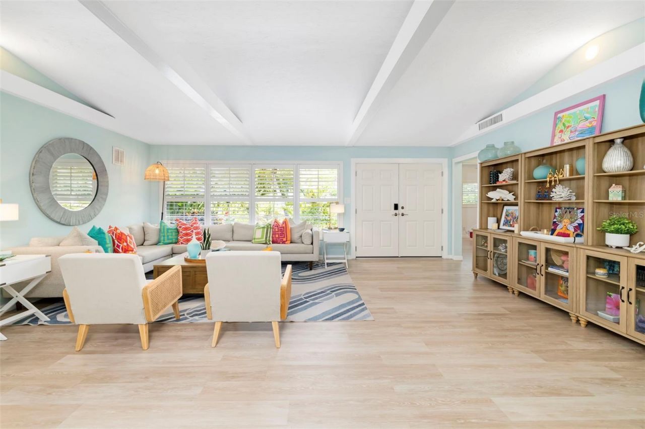 6343 Hollywood Boulevard, Sarasota, FL 34231 Photo