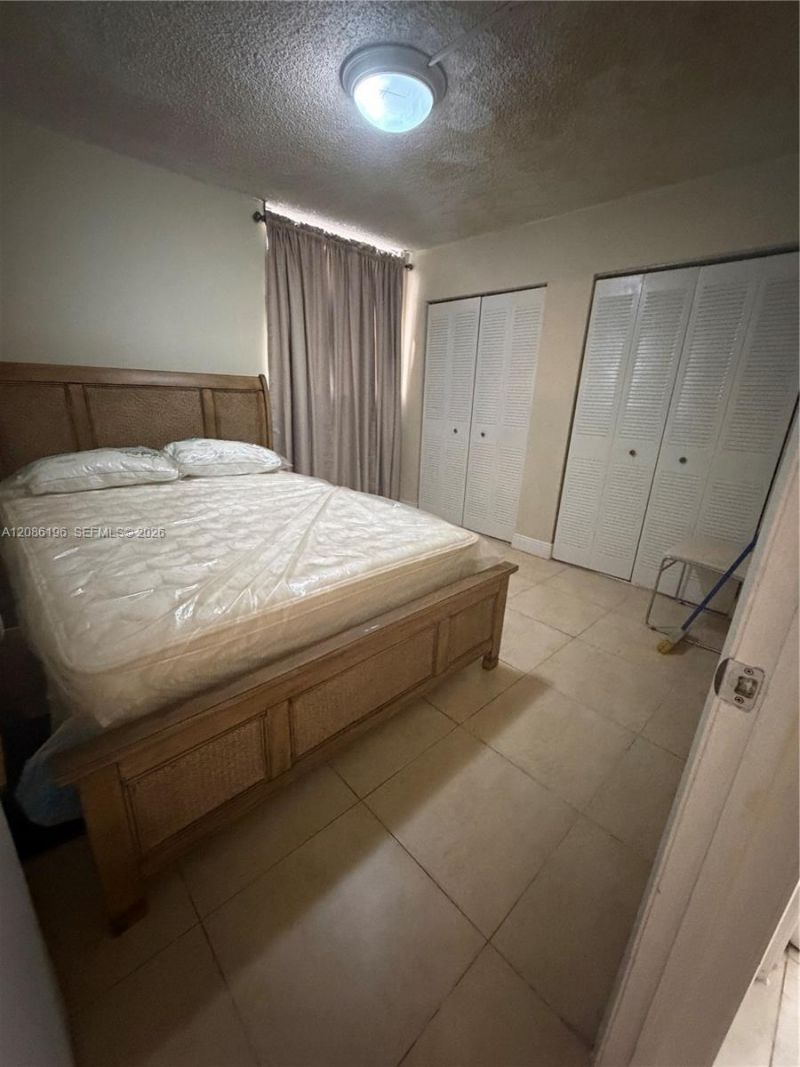 10090 NW 80 Ct, Unit 1327, Hialeah Gardens, FL 33016 Photo