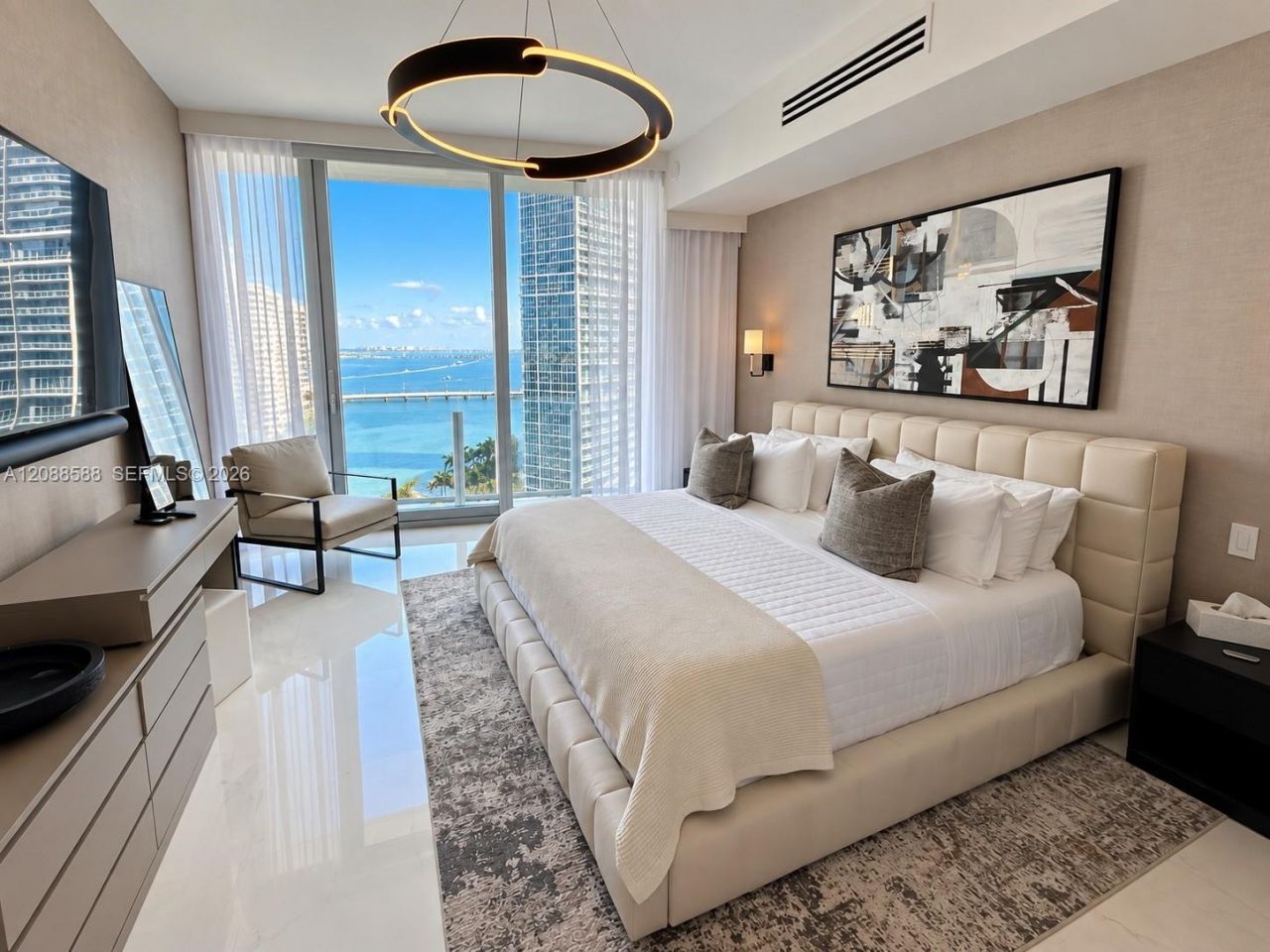 300 Biscayne Boulevard Way, Unit 1605W, Miami, FL 33131 Photo