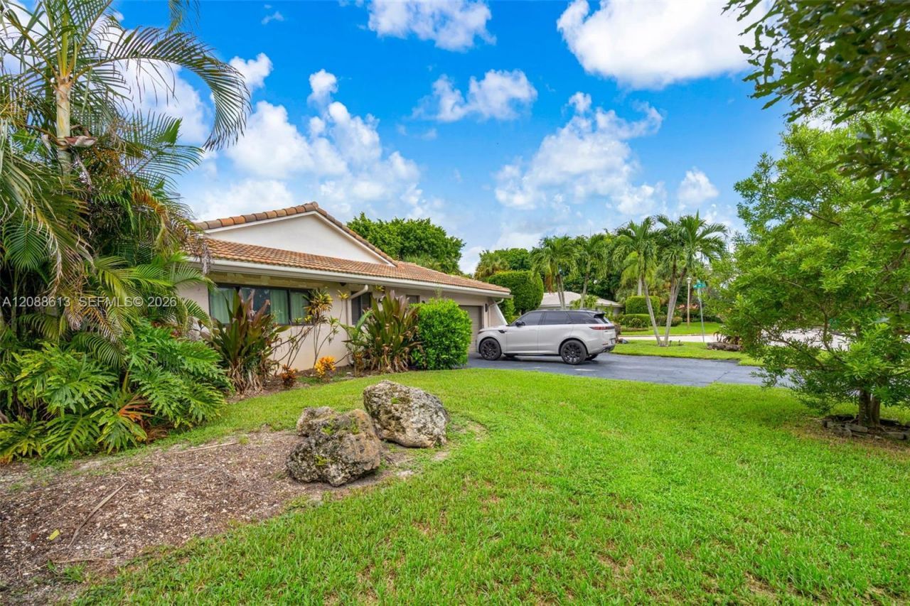 9900 NW 14th Ct, Coral Springs, FL 33071 Photo
