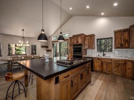 1838 Osage Circle, South Lake Tahoe, CA 96150 Photo