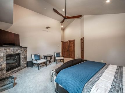1838 Osage Circle, South Lake Tahoe, CA 96150 Photo