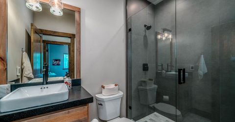 1838 Osage Circle, South Lake Tahoe, CA 96150 Photo