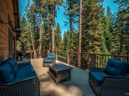 1838 Osage Circle, South Lake Tahoe, CA 96150 Photo
