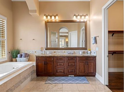 477 Serpa Way, Folsom, CA 95630 Photo