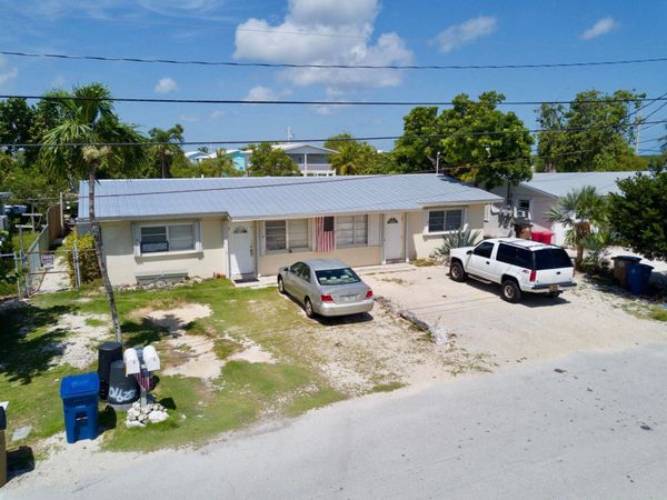3962-3964 No Name Road, Big Pine, FL 33043