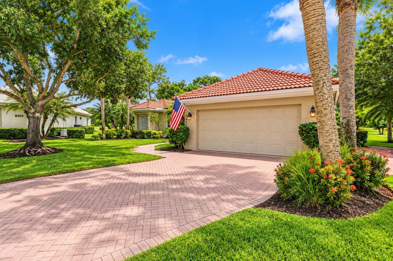 8008 Links Way, Port Saint Lucie, FL 34986 Photo
