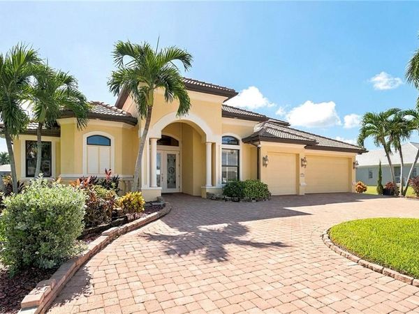 5055 Sorrento CT, CAPE CORAL, FL 33904