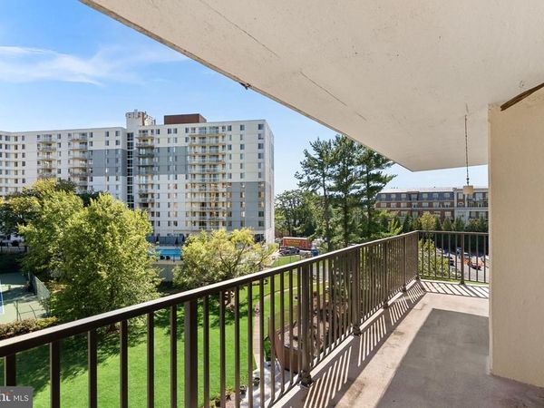 6800 FLEETWOOD ROAD, Unit 520, MCLEAN, VA 22101