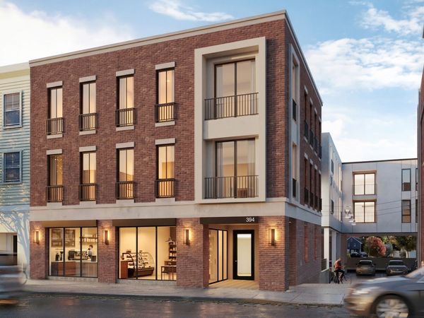 386 Watertown St, Unit 2, Newton, MA 02458