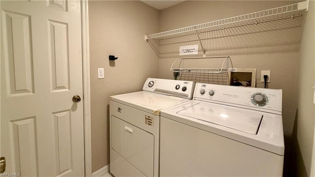 9640 Victoria Ln, Unit 107, Naples, FL 34109 Photo