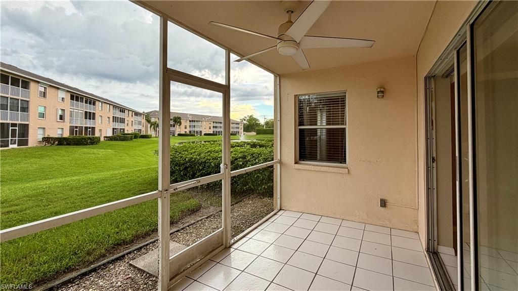 9640 Victoria Ln, Unit 107, Naples, FL 34109 Photo