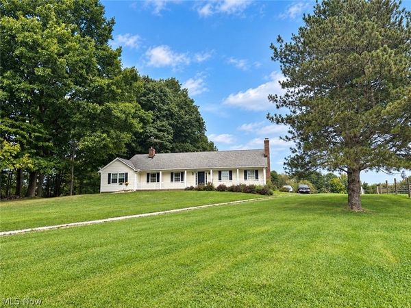 12689 Old State Road , Huntsburg, OH 44046