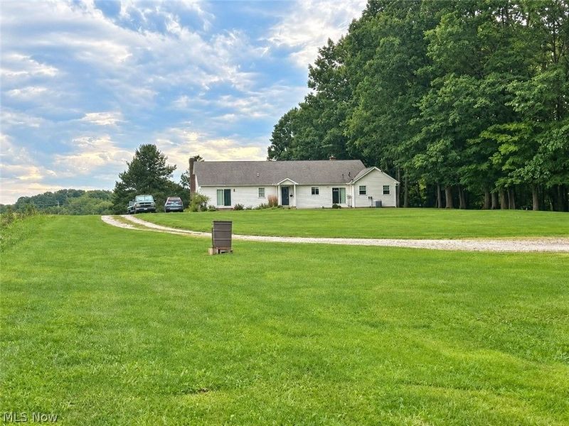 12689 Old State Road , Huntsburg, OH 44046 Photo 19