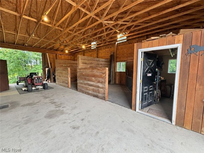 12689 Old State Road , Huntsburg, OH 44046 Photo 8