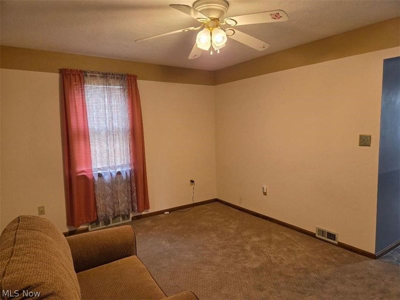 158 Lincoln Street, Amherst, OH 44001 Photo 8