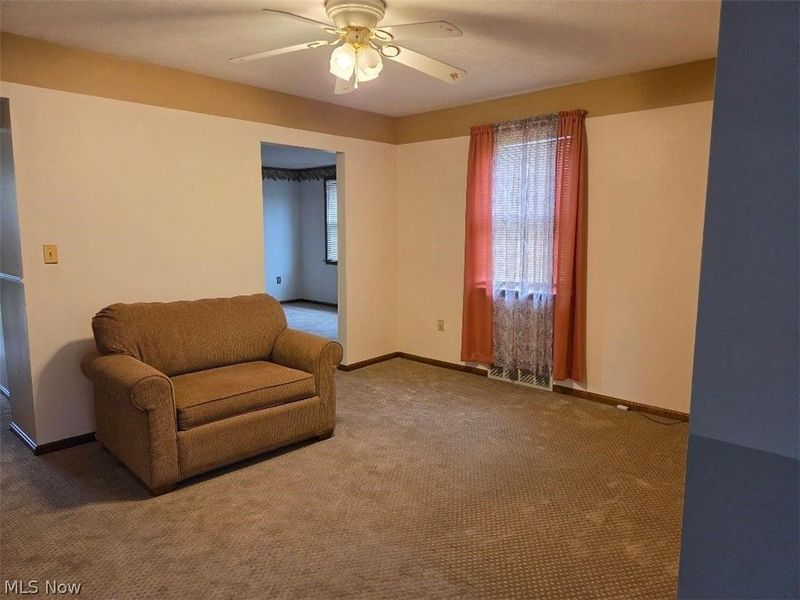 158 Lincoln Street, Amherst, OH 44001 Photo 9