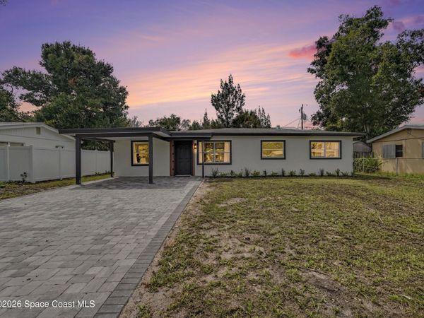 990 Sparkman Street, Melbourne, FL 32935