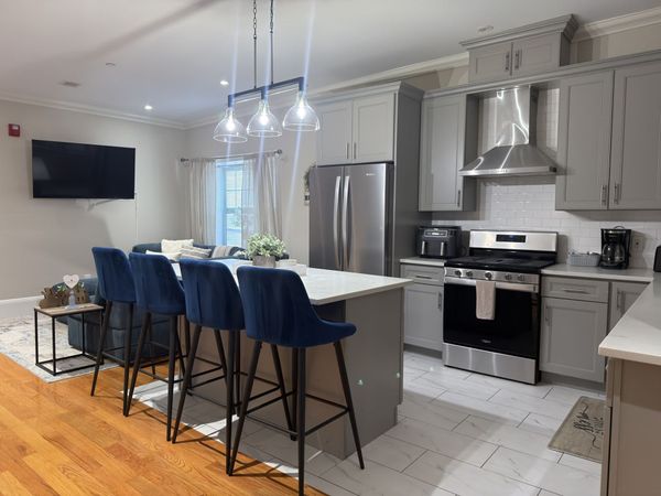 399 Broadway, Unit 3, Chelsea, MA 02150