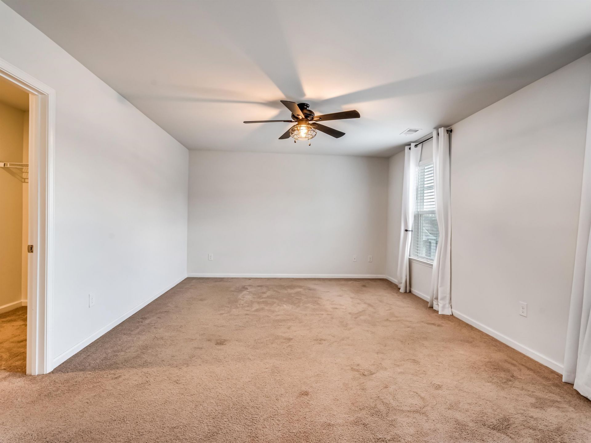 2523 Nadir Ct. Photo 24