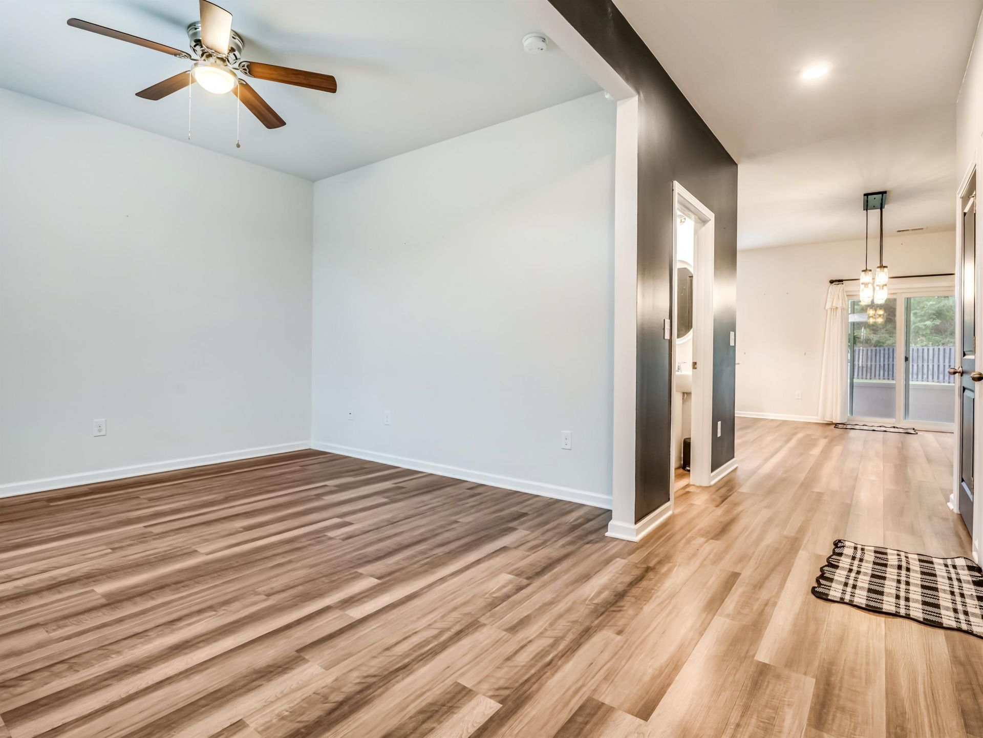 2523 Nadir Ct. Photo 5