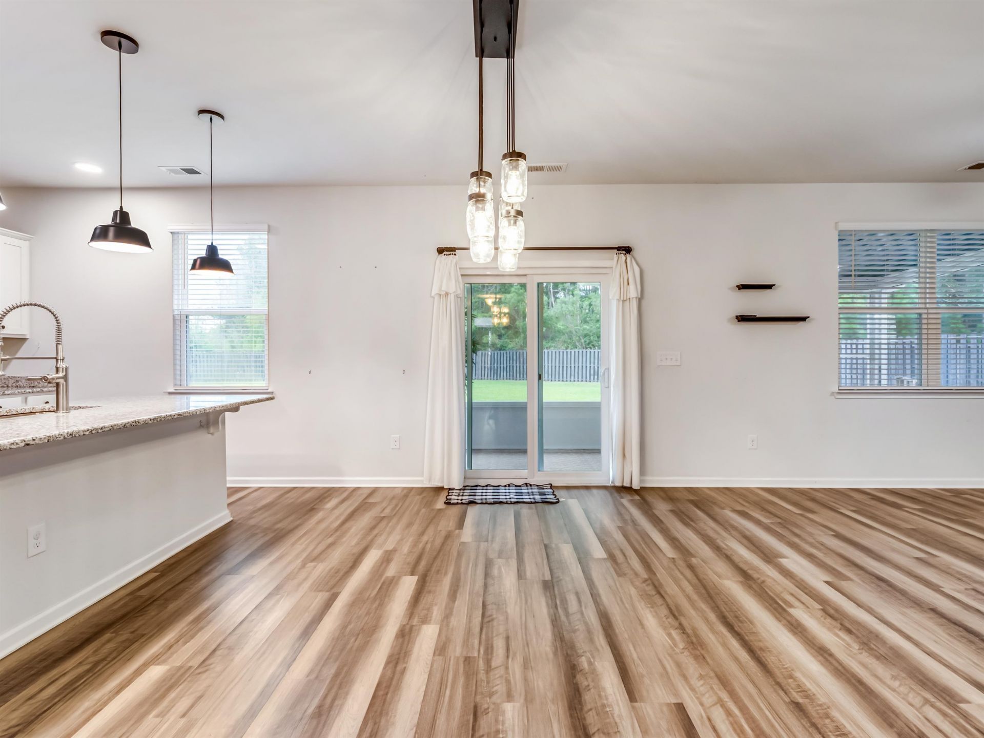 2523 Nadir Ct. Photo 8